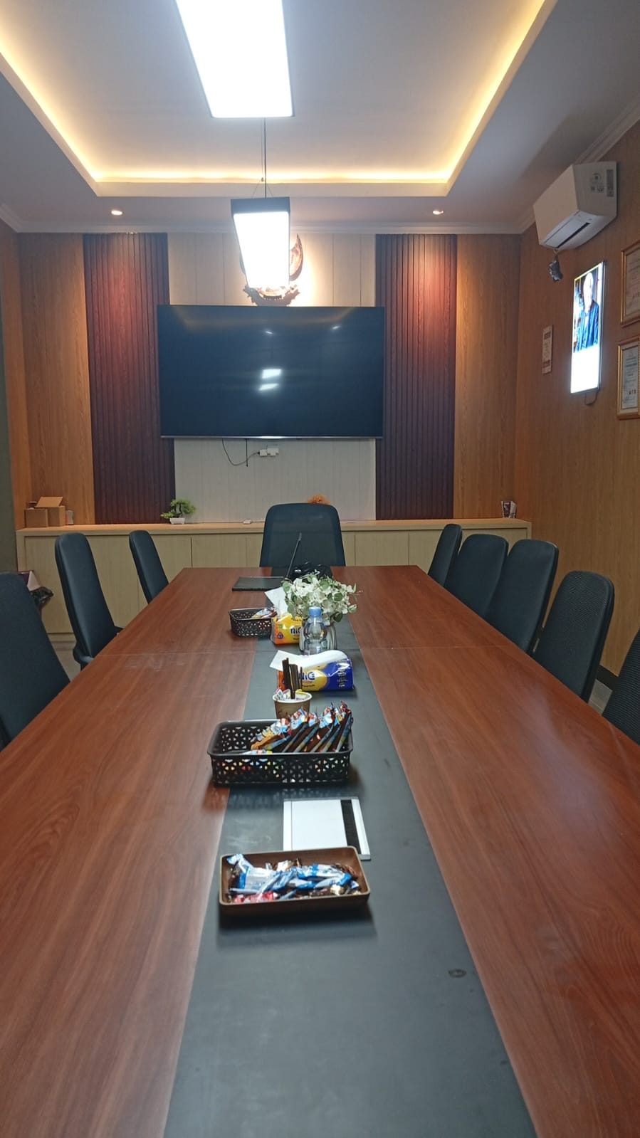 Ruang Meeting PT Power Sahabat Indonesia